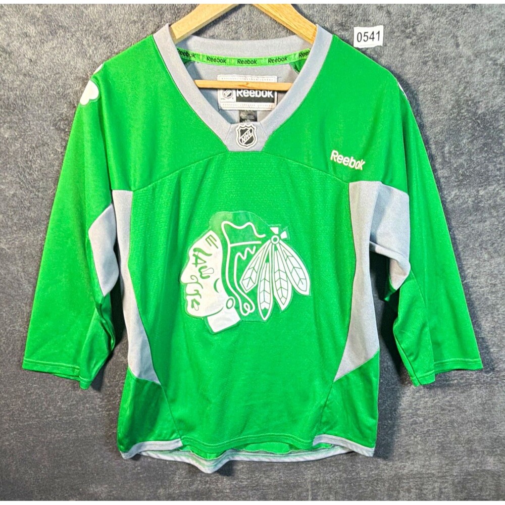Reebok Chicago Blackhawks NHL Hockey Jersey Green Gray White Size L/XL